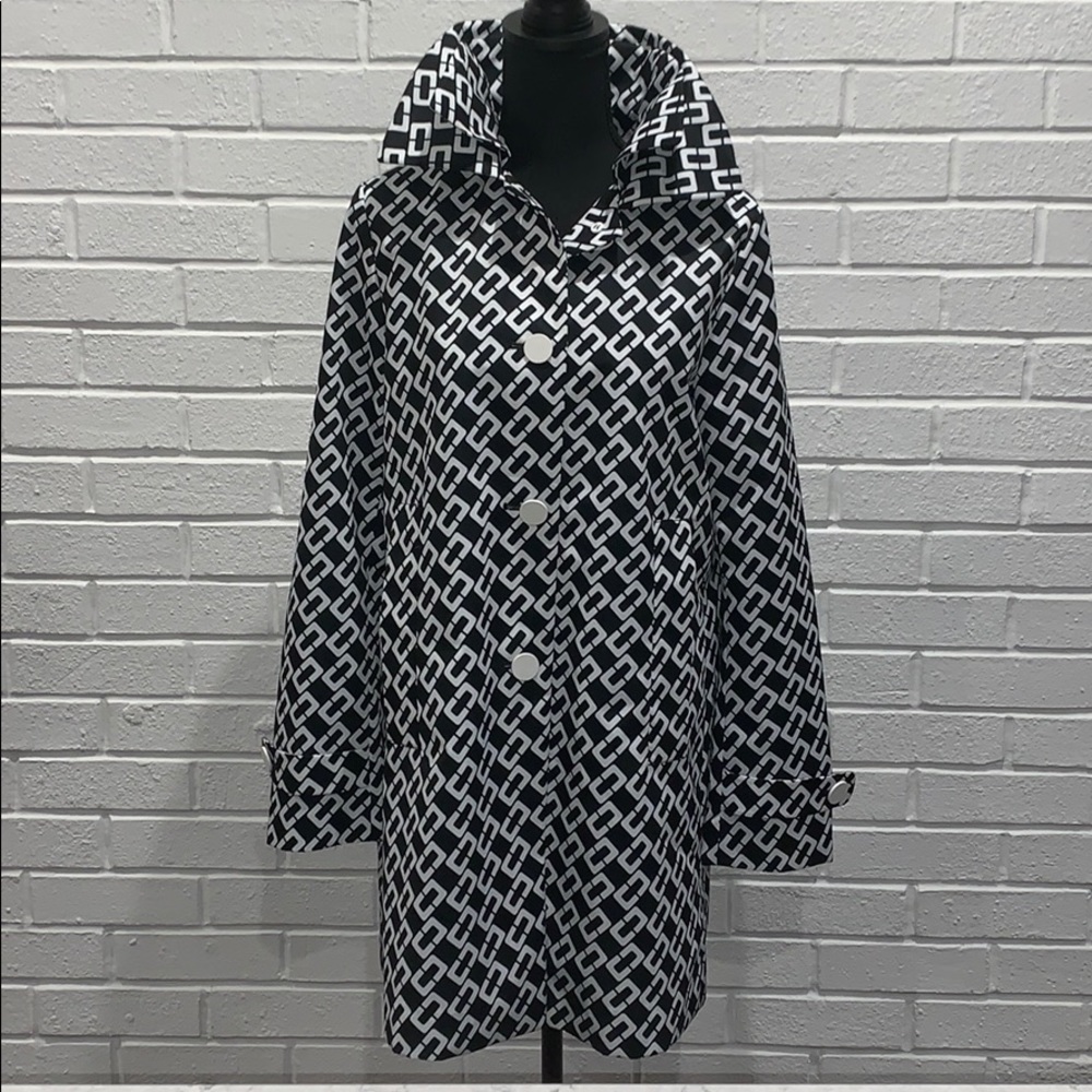 Laundry By Shelli Segal Trench Coat (Never Worn)